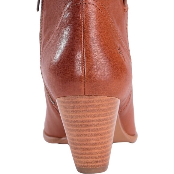 Frye Reina Bootie in Cognac Size 5.5 NEW - Picture 3 of 14